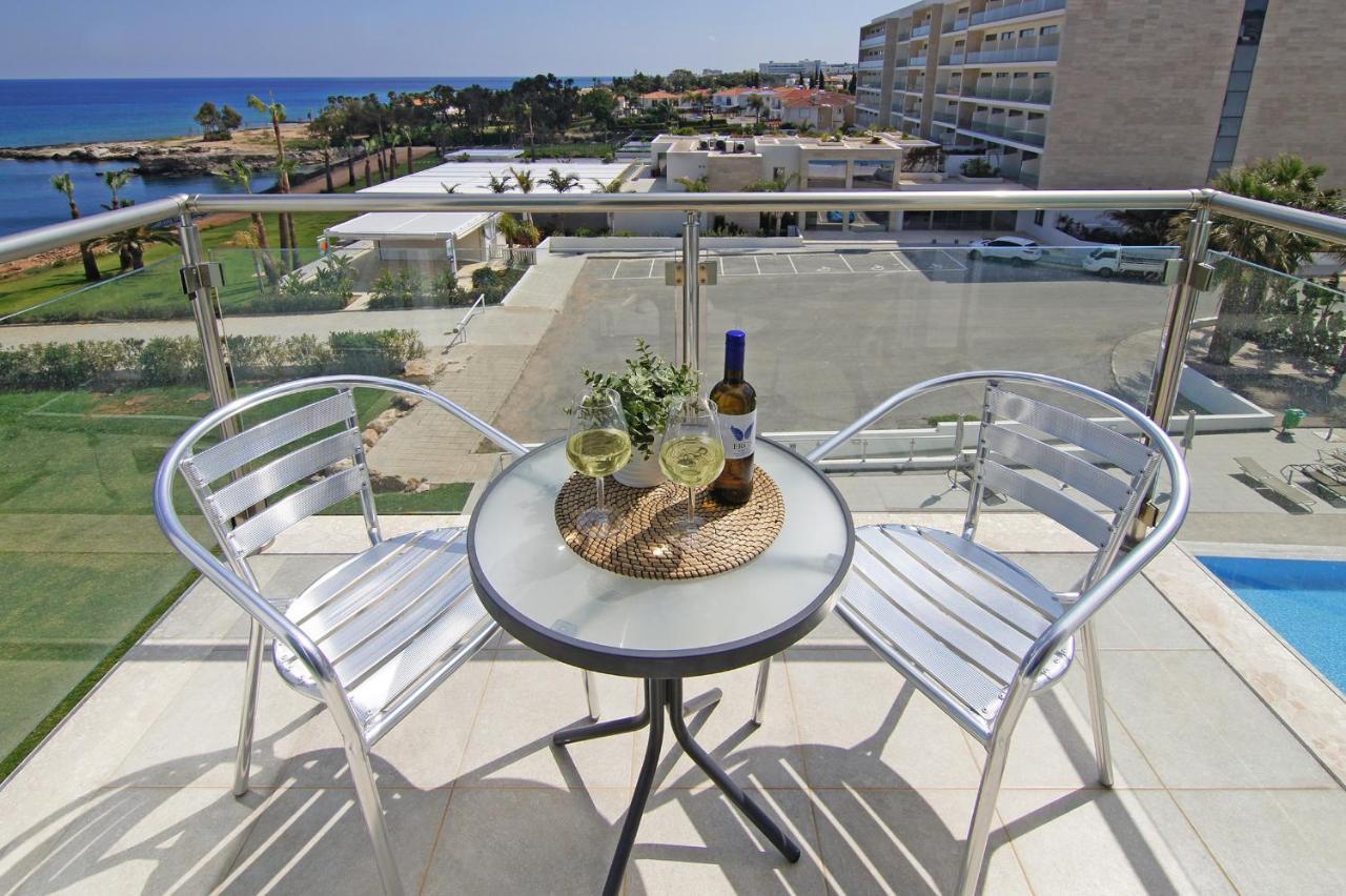 Apartment Erika Protaras Luaran gambar