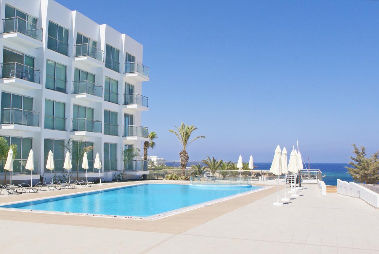 Apartment Erika Protaras Luaran gambar